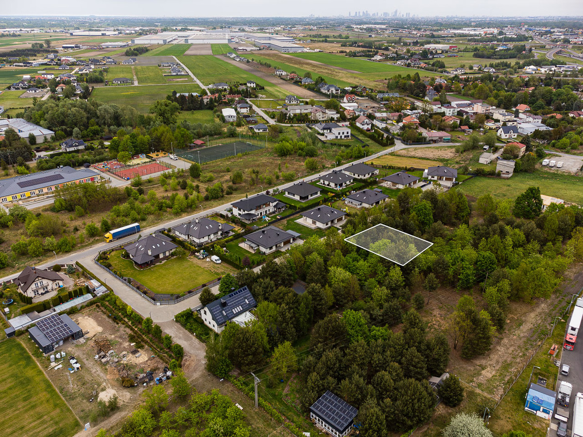 Wolica, 829 m², szybki dojazd do Warszawy, media w drodze - Widok 4