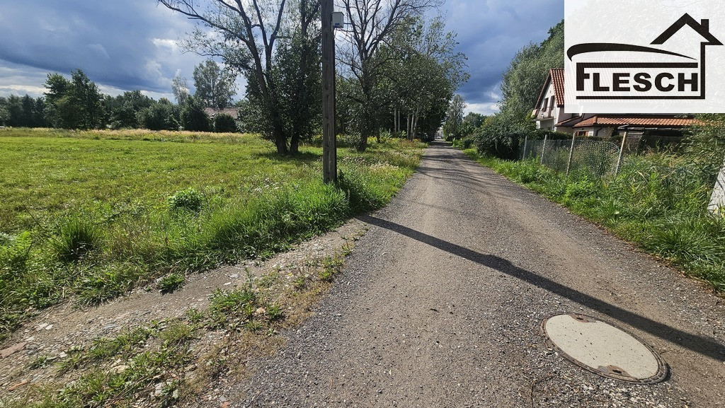 Rusiec - kanalizacja, woda, prąd, gaz w drodze - Widok 4