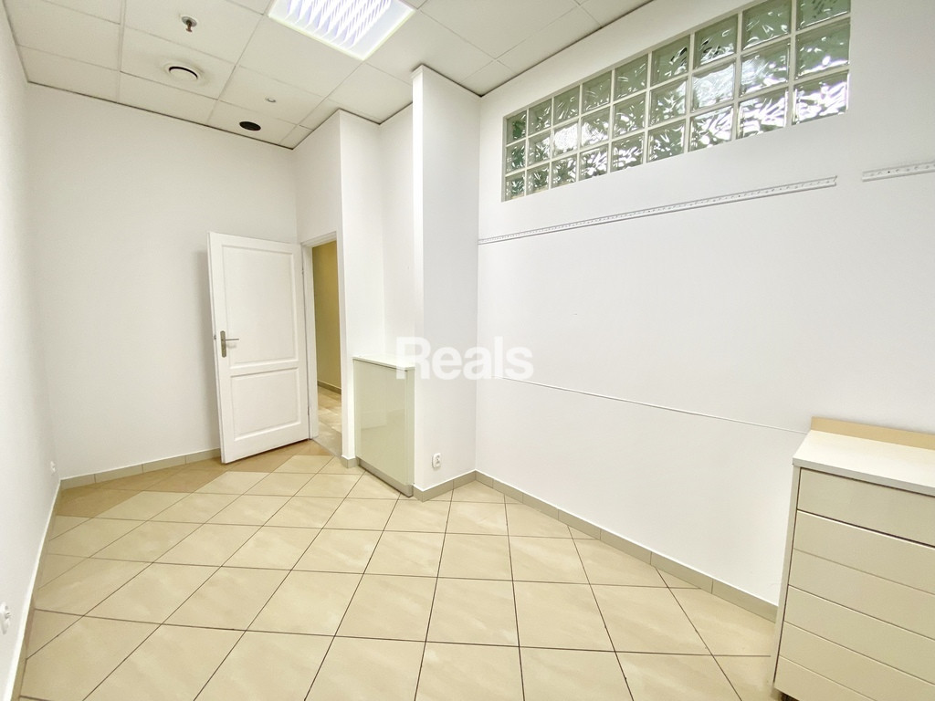 Lokal 48 m² w CH. Panorama, Mokotów - Widok 5