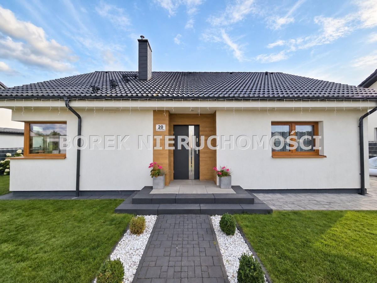 Casa, 98 m², terreno 446 m²