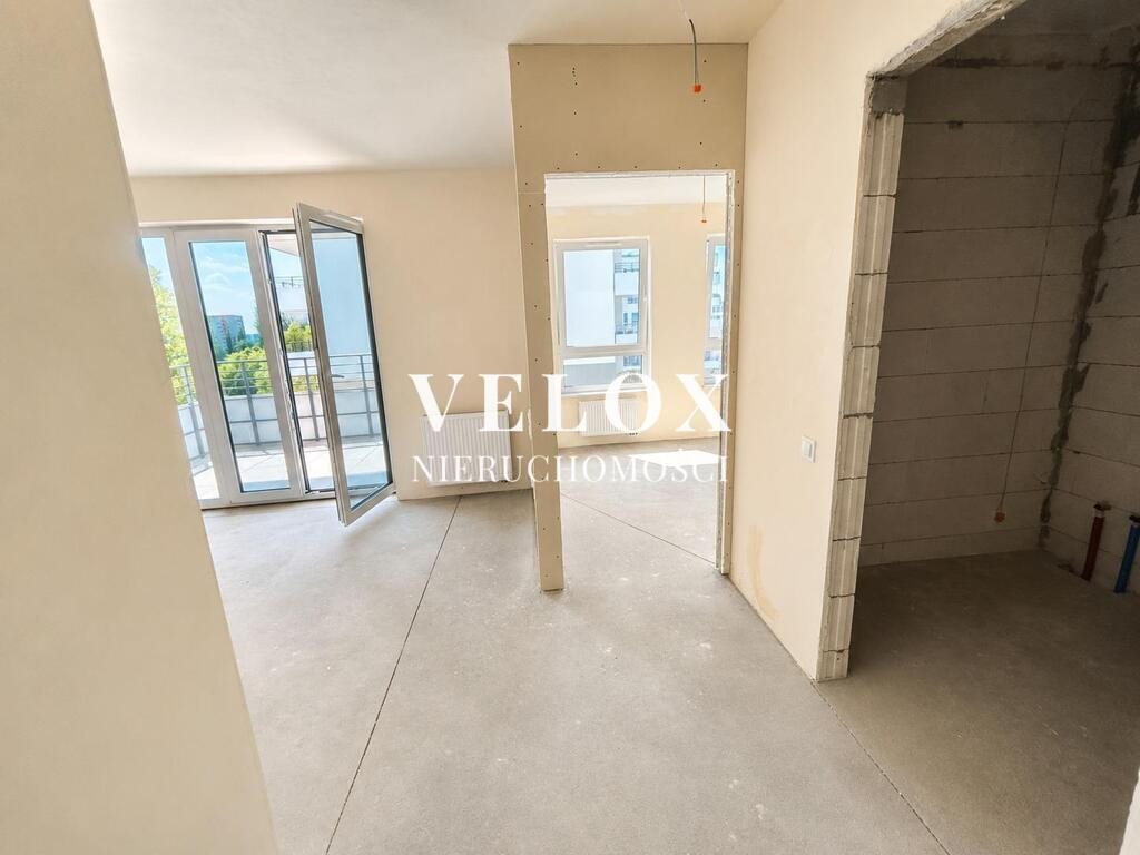 Mieszkanie w apartamentowcu blisko centrum miasta - Widok 3