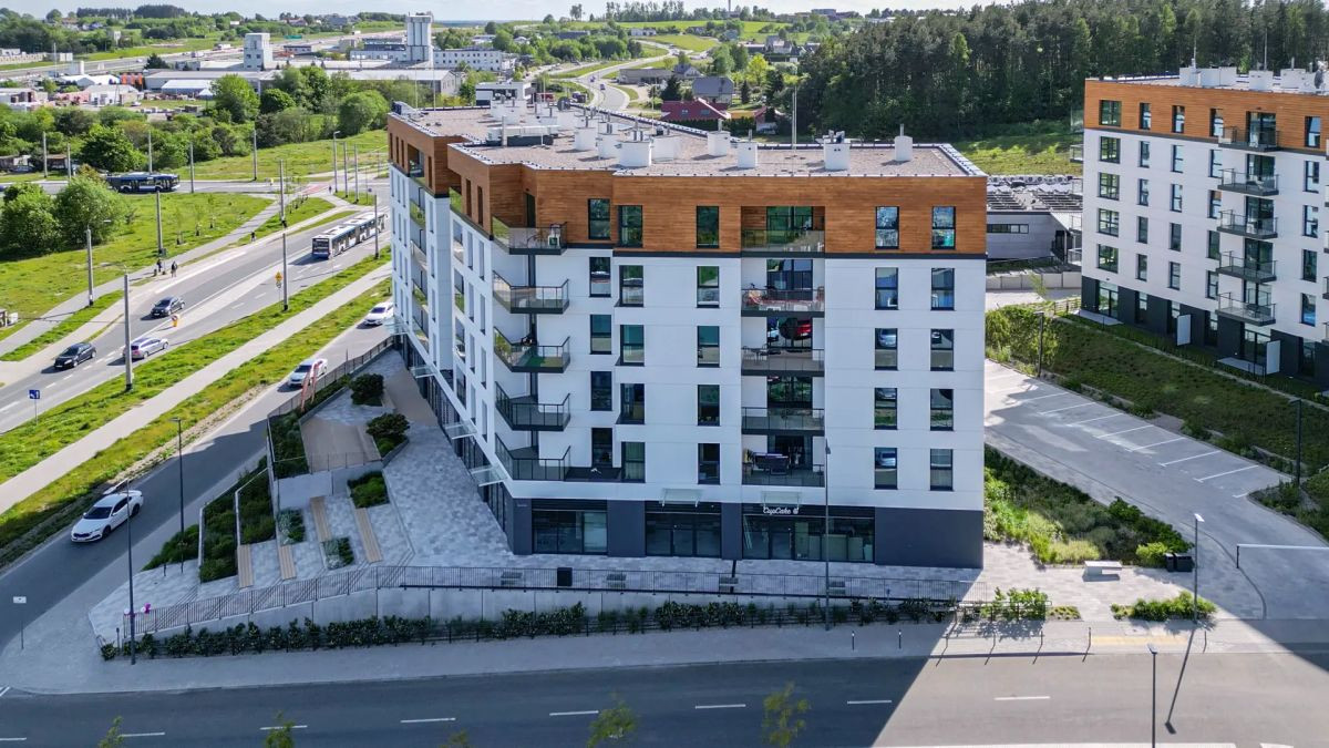 Dom dla aktywnej rodziny- las, ścieżki, szkoła - Widok 4