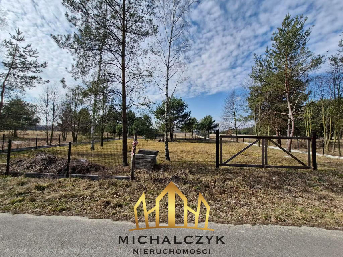 Плац, 800 m²