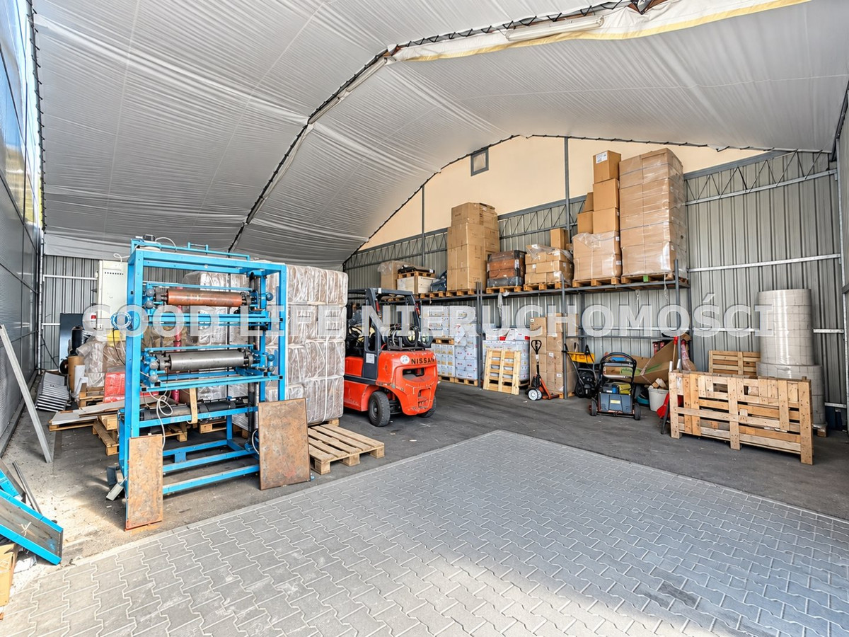 Obiekt biurowo-magazynowy 868 m², duży parking - Widok 3