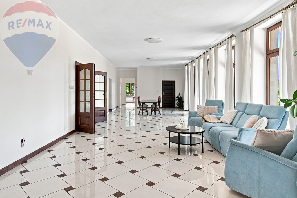 560 m² | hektar ziemi | gotowa baza pod biznes - Widok 2