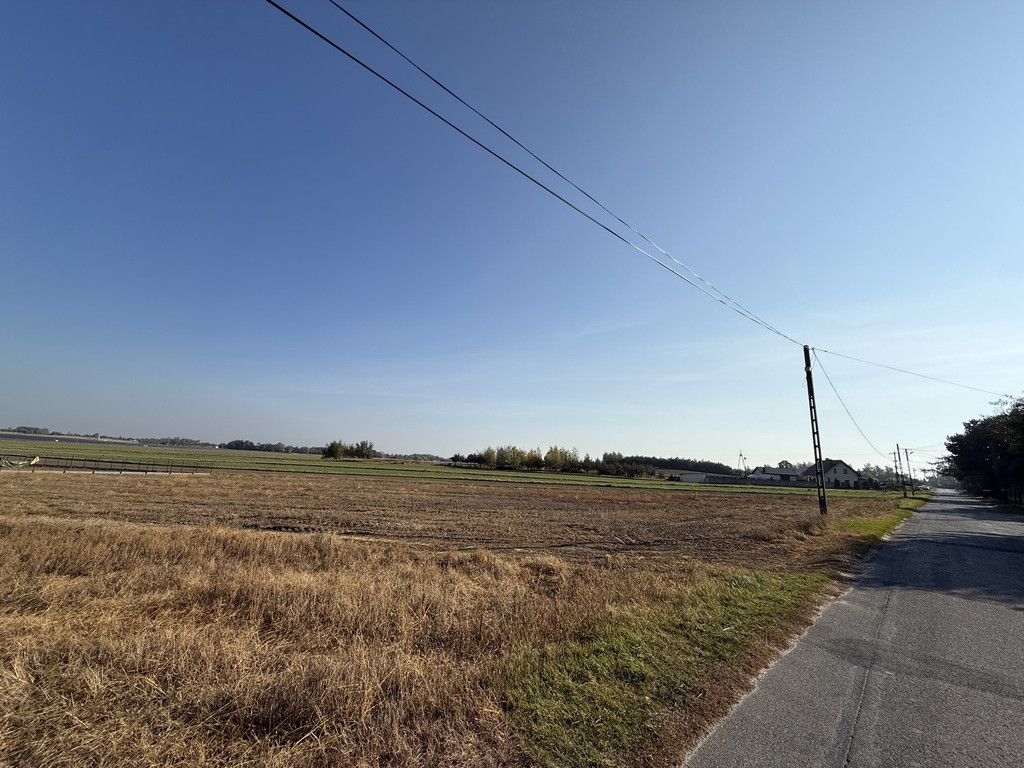 Działka budowlana 1501 m² | Zelgoszcz | Media - Więcej
