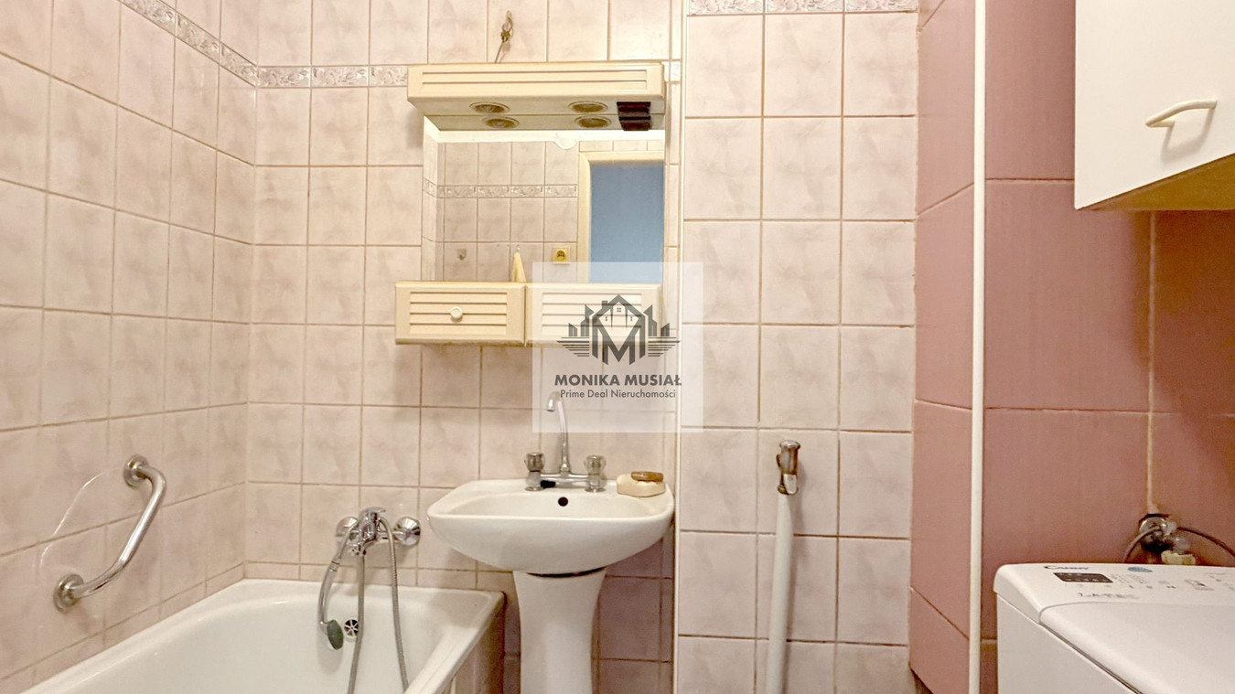 Apartment in Bielsko-Biała, Osiedle Kopernika, Os. Kopernika - Widok 6
