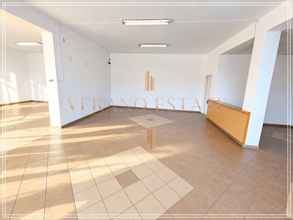 Budynek mieszkalno-usługowy | 450 m² - Widok 4