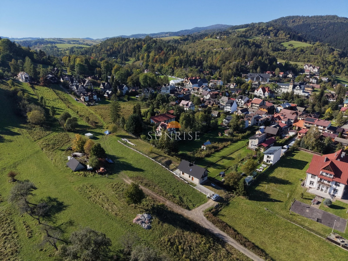 Działka 1835 m² w centrum Krościenka nad Dunajcem - Widok 2