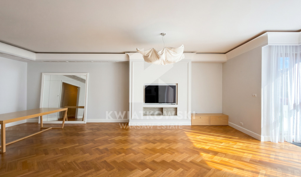 Mieszkanie – Warszawa, Śródmieście - Widok 3