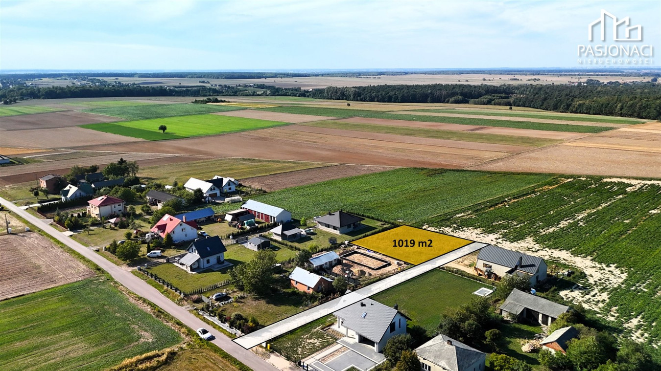Do zamieszkania jeden krok... - działka 1019 m² - Widok 2