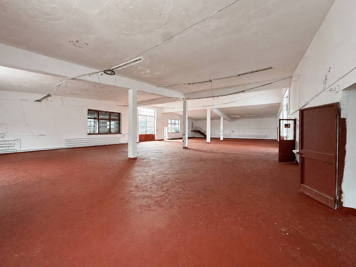 Magazyn/produkcja/Lakiernia 650m² Bemowo okolice - Widok 2