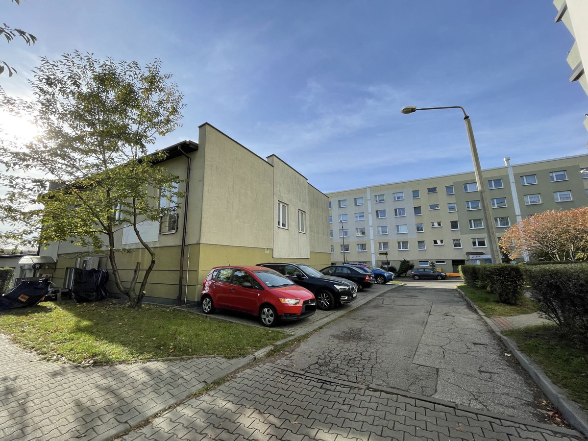 Lokal z najemcą (Żabka) w środku osiedla - Katowice, Sandomierska 4 - View 4