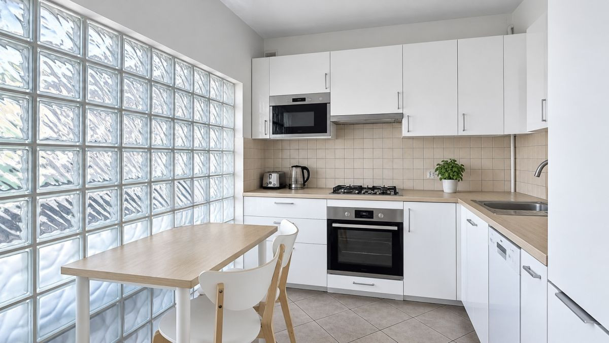 Wola 2 pokoje nowy budynek balkon blisko metro