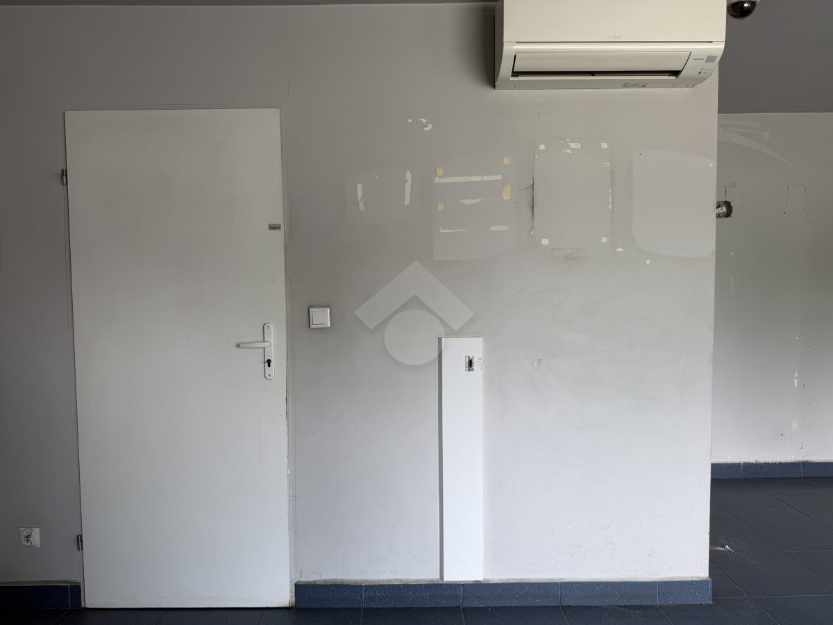 Budynek wolnostojący - lokal użytkowy z witryną | 31 m² | ul. Jaremy - Widok 5