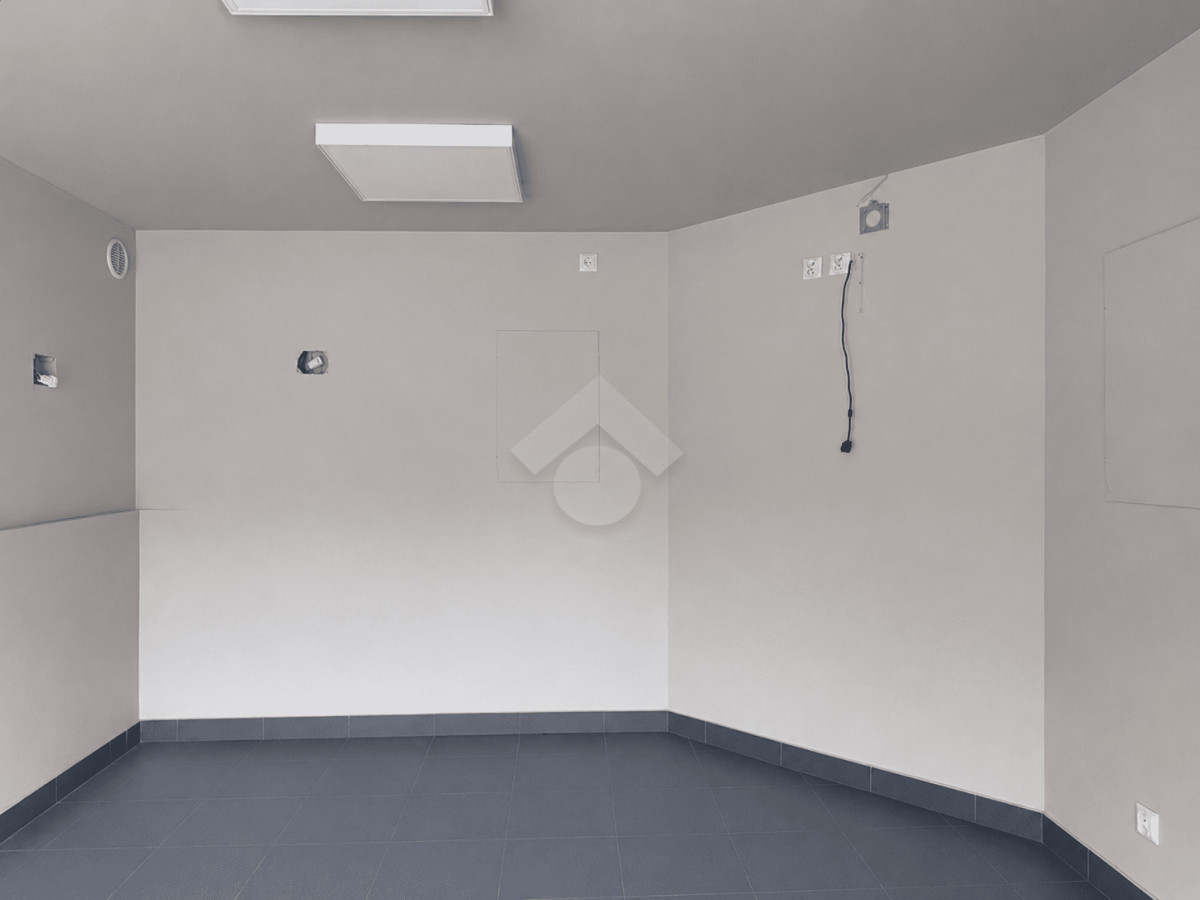 Budynek wolnostojący - lokal użytkowy z witryną | 31 m² | ul. Jaremy - Widok 4