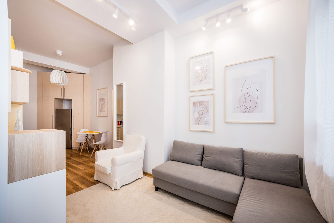 Rusznikarska|Do wejścia|Loggia|3,25m wysokość|Obok pętli - Widok 4