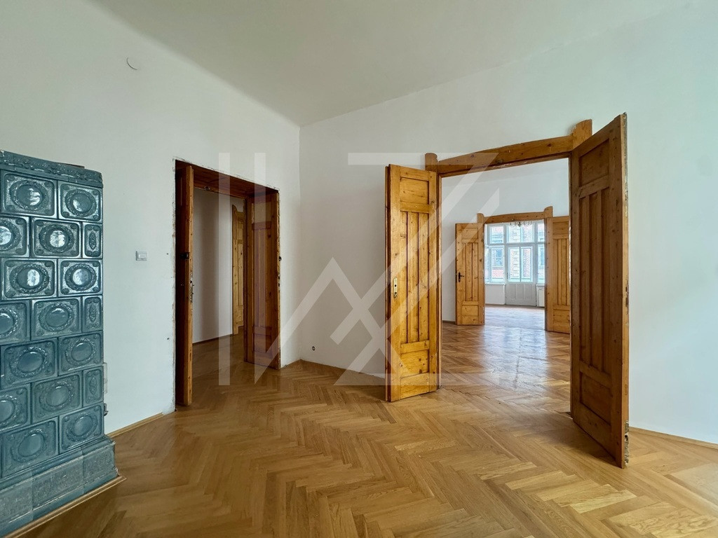 Duży lokal usługowy - Kraków, ul. Krupnicza - Więcej