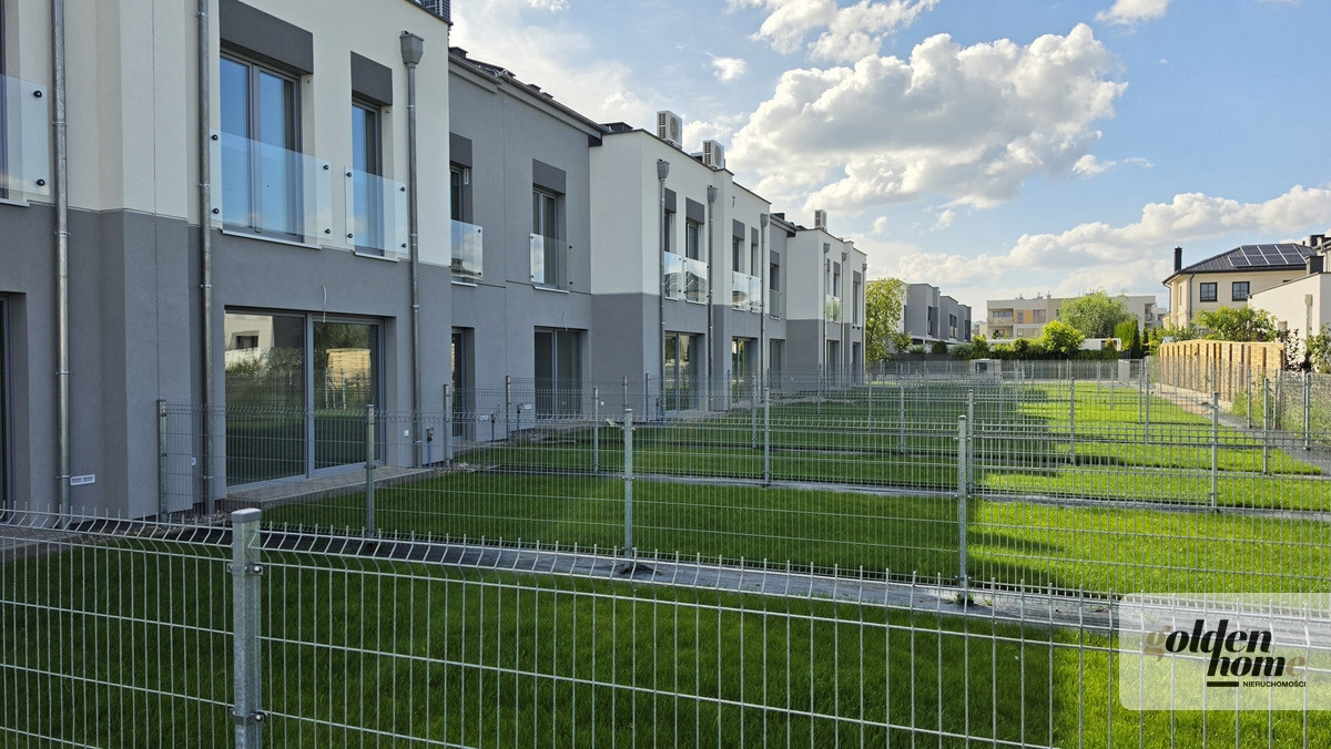 House in Poznań, Strzeszyn - More