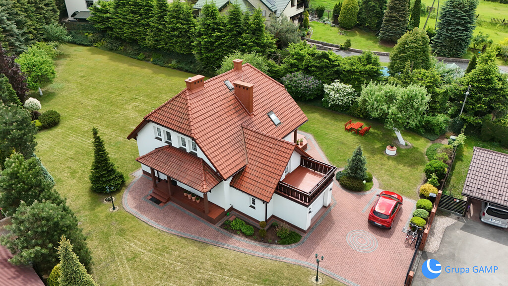 Shtëpi, 161 m², tokë 2140 m²