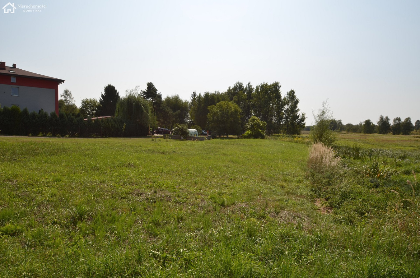 Atrakcyjna działka budowlana w Dobieszowicach - Widok 4