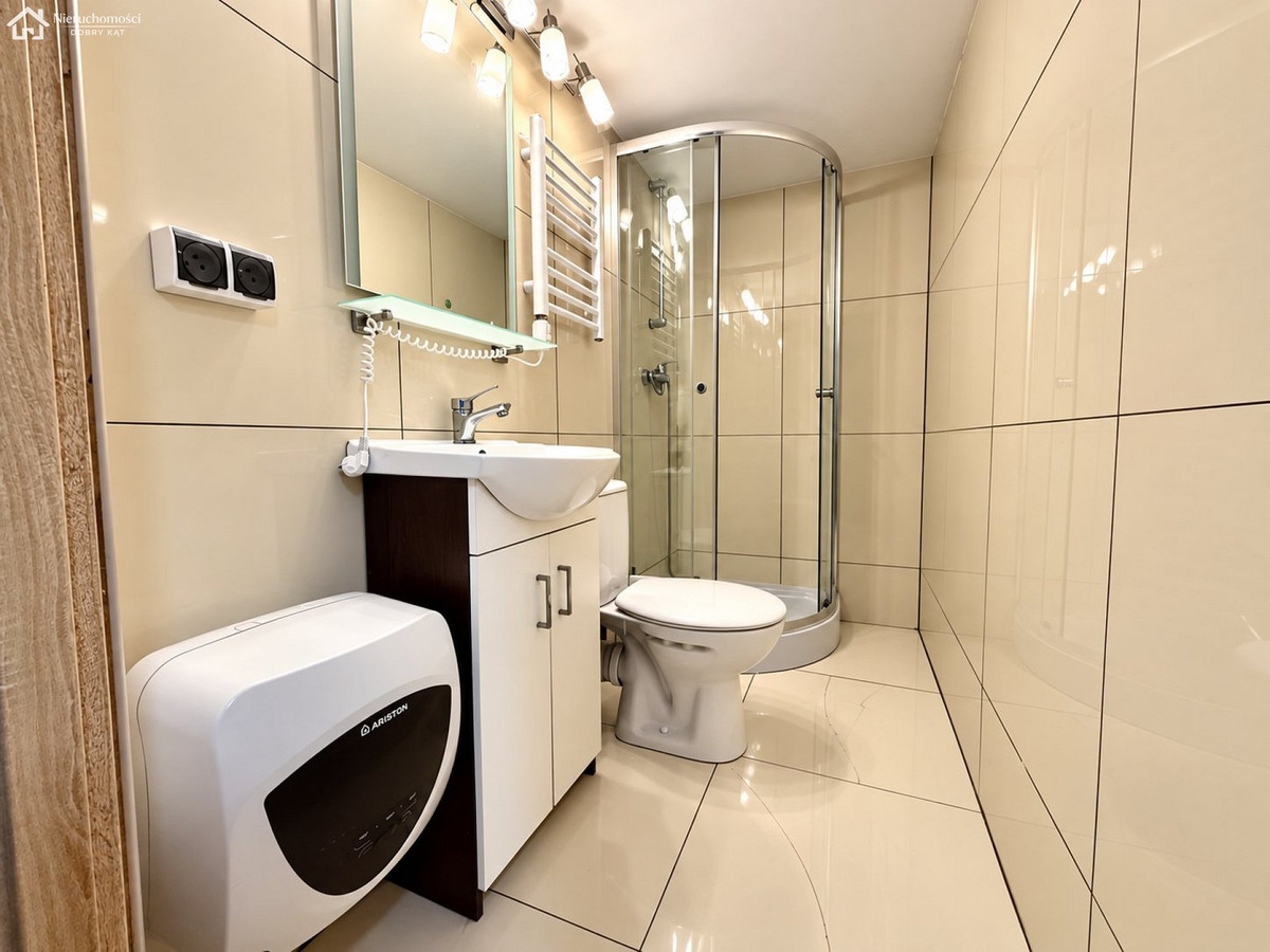 Lokal 25,2m² + piwnica | Gliwice | - Więcej