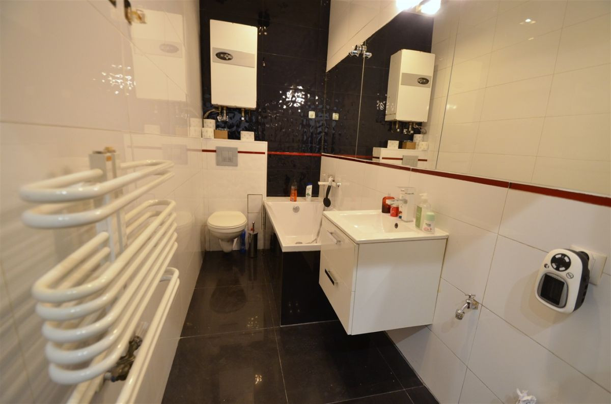 Apartment in Bytom, Osiedle Hutnicze, Szombierki - Więcej