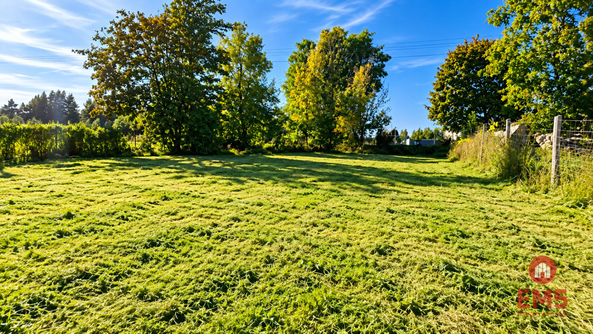 Działka budowlana 1571 m² - Widok 2