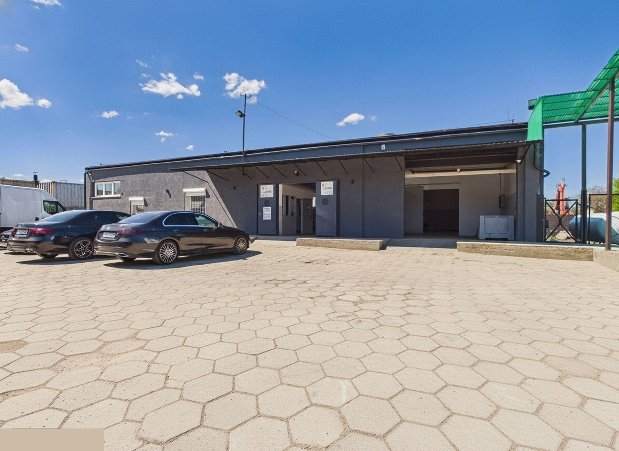 Hala usługowo-przemysłowa 440 m² | odnowiona i ocieplona | - Widok 5