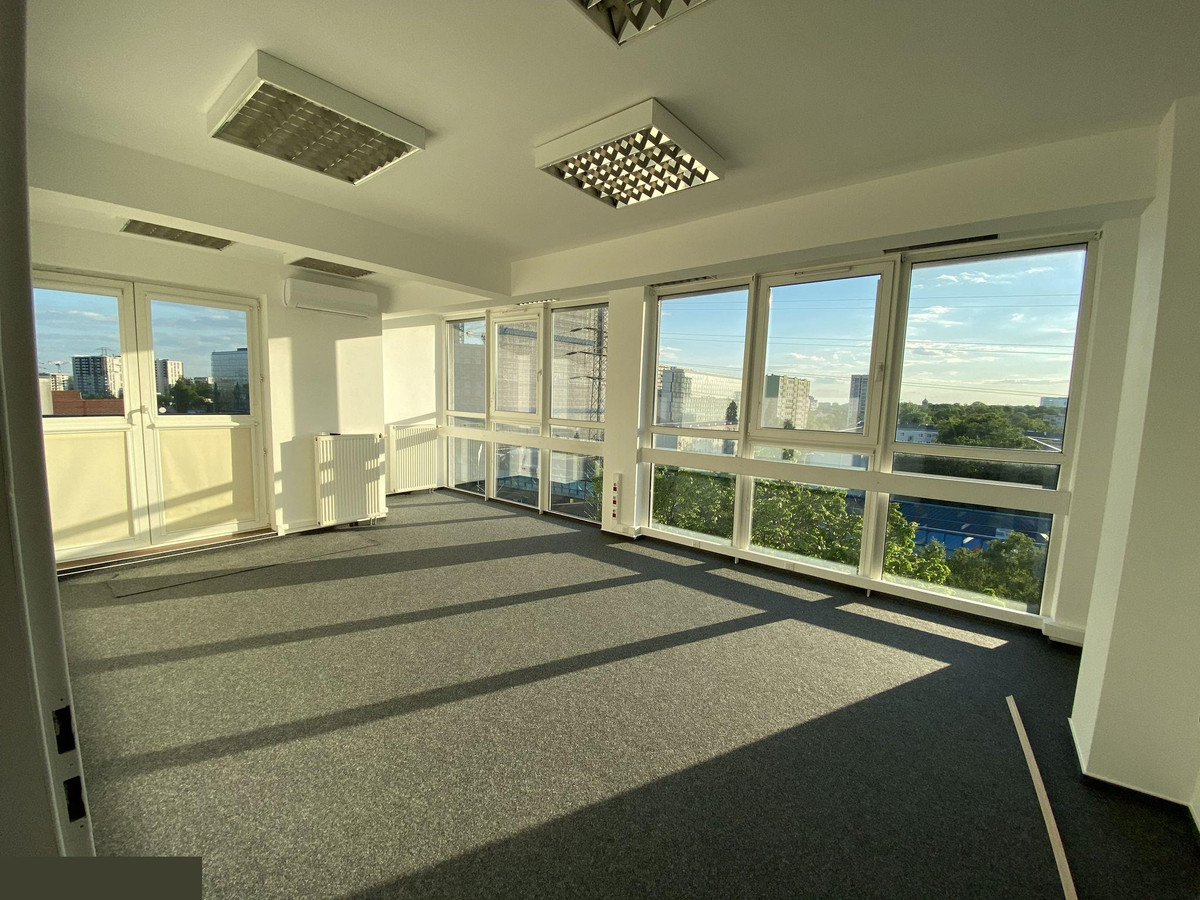 Biuro, Warszawa Wola - Więcej