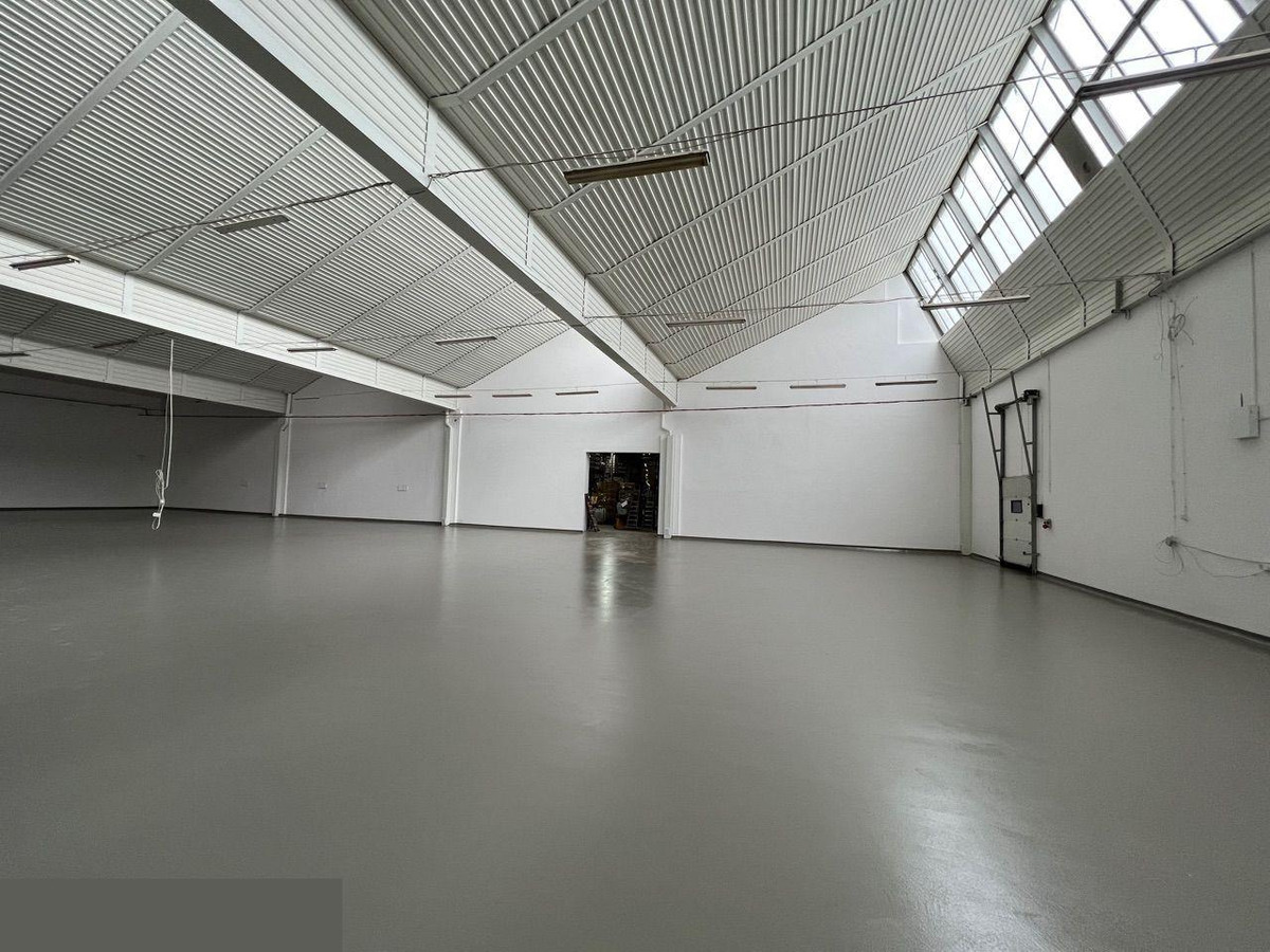 Magazyn wysokiego składowania 1 175 m² | suchy dok dla TIR | przy DK1 - View 5