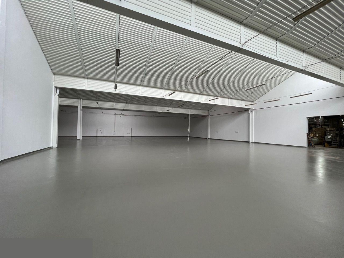 Magazyn wysokiego składowania 1 175 m² | suchy dok dla TIR | przy DK1 - View 4