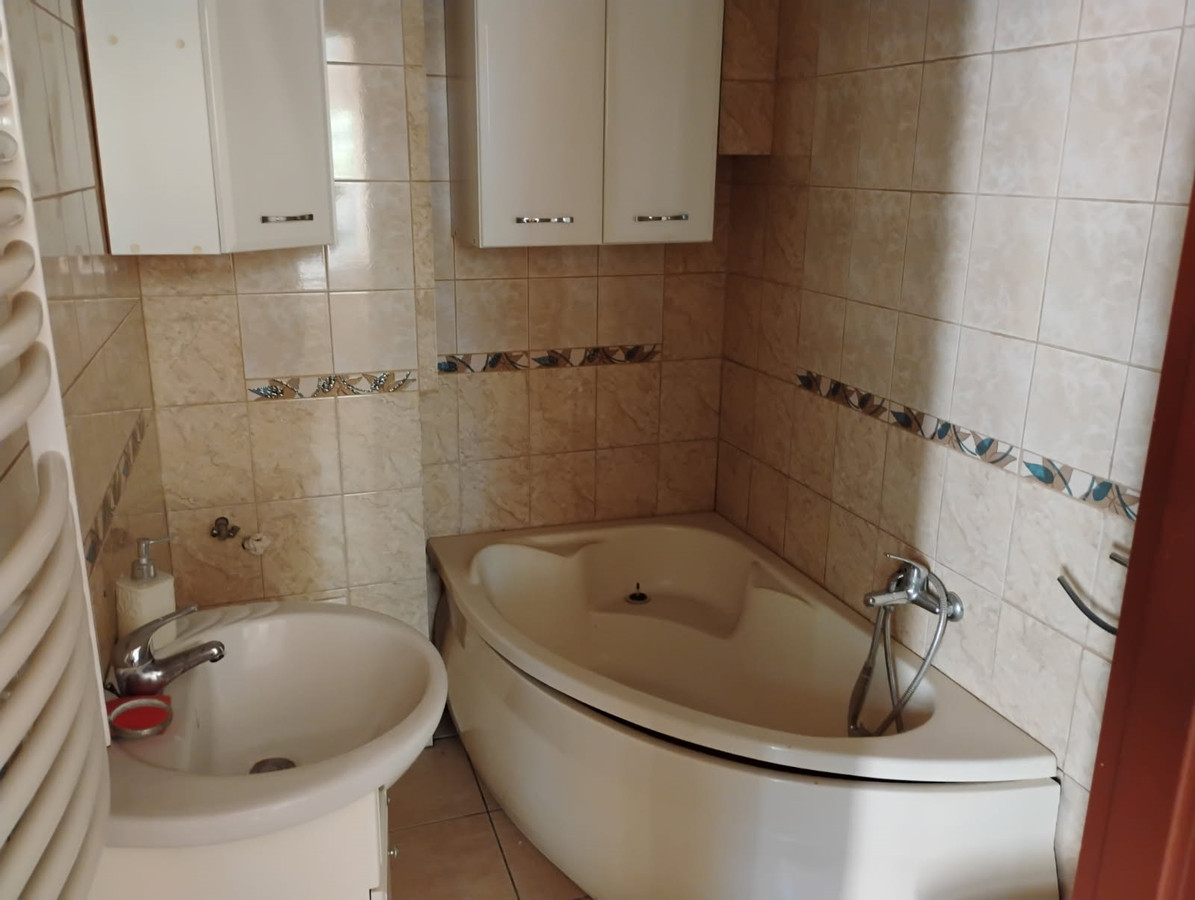 mieszkanie 2 pokoje, 49,5 m², w kamienicy na 1 piętrze - Widok 2