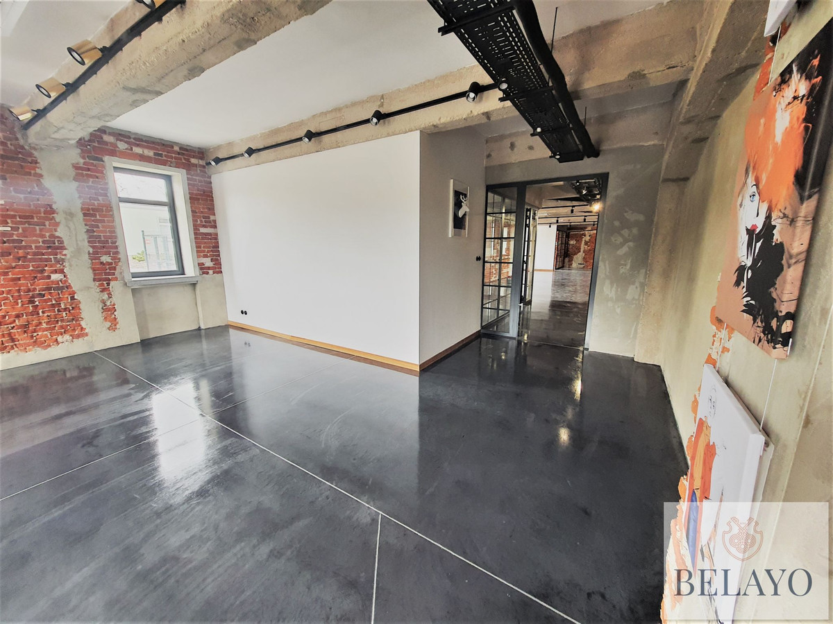 Biura parter ok 250 m², duży parking - Widok 2