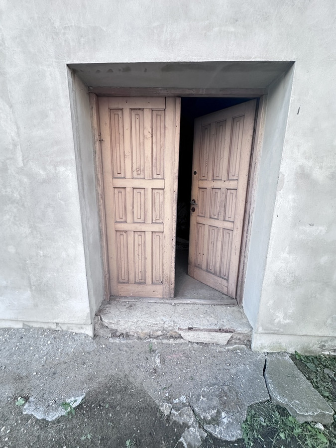 Budynek do wykończenia w centrum Leśmierza - Widok 5