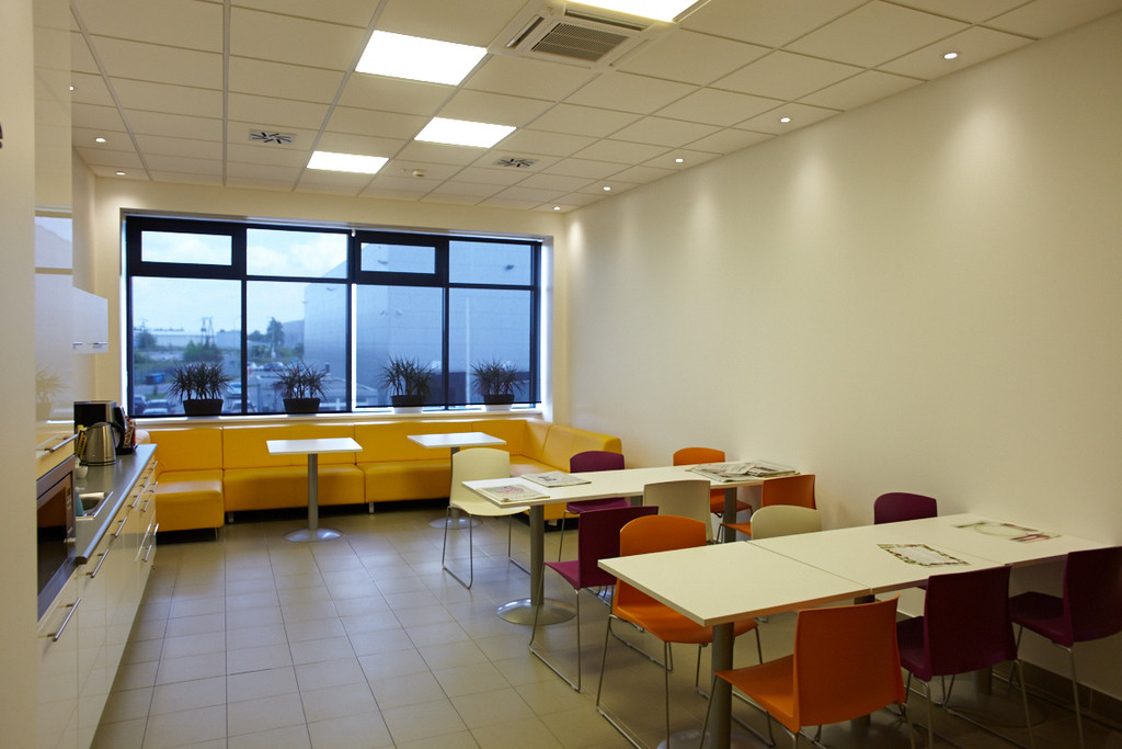 Bezpośrednio - biuro 246 m² - ul. Działkowa Okęcie - Widok 6