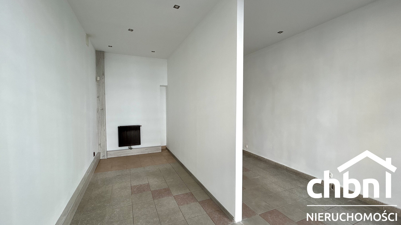 Lokal usługowy na parterze z witryną – centrum Chojnic - Więcej