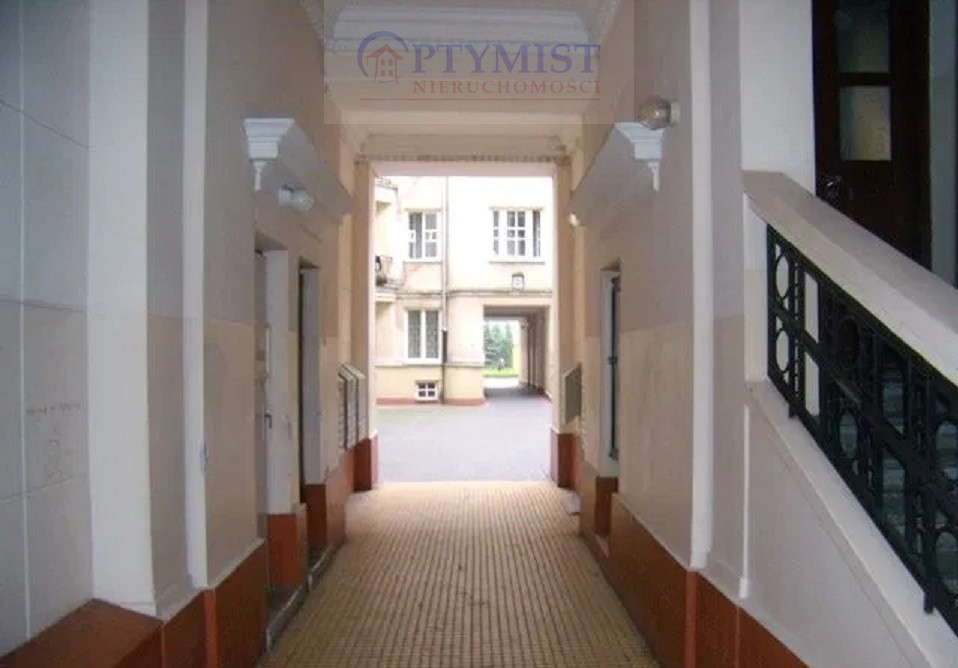ciche, wysokie,gabinet, centrum - Więcej