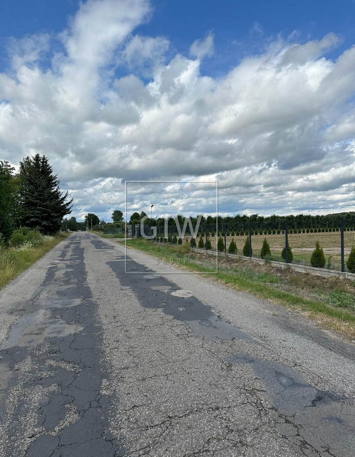 Na sprzedaż działka budowlano-rolna z wydanymi WZ - Widok 2