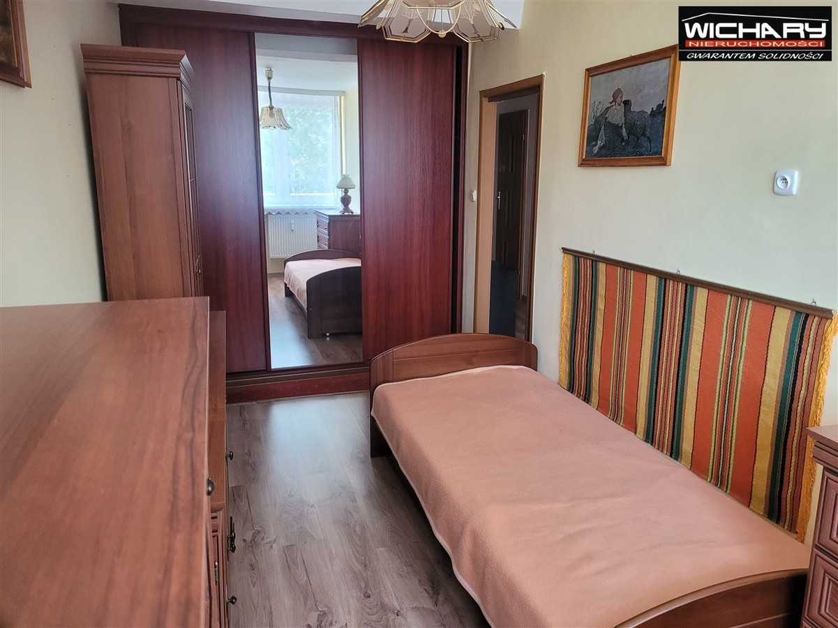 os. Tysiąclecia . Piastów 37 m² - Widok 4
