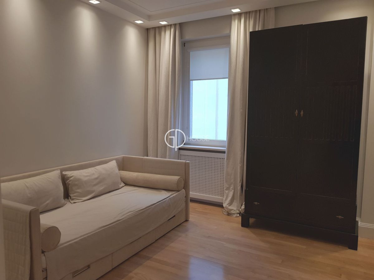 Apartment in Warszawa, Stegny, Mokotów - Więcej