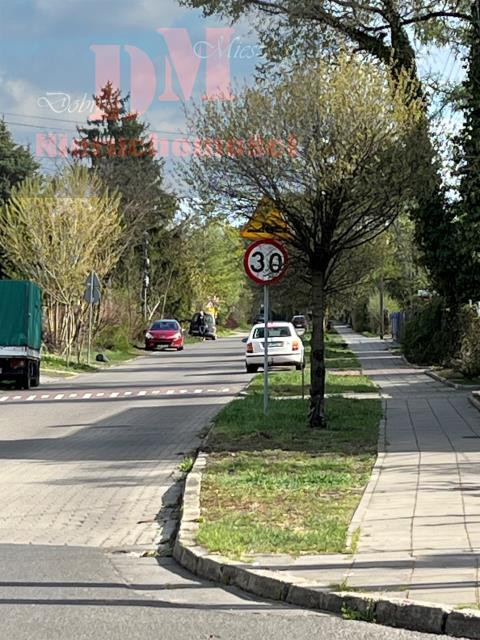 Działka pod zabudowę bliźniaczą lub szeregową - Więcej