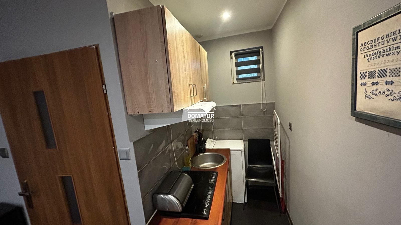 DO WYNAJĘCIA KAWALERKA 24 m² W SAMYM CENTRUM MIAST - Widok 3