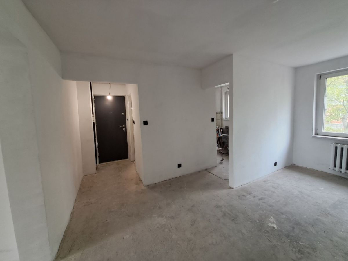 Apartment in Chorzów, Osiedle Różanka, Centrum - Widok 3