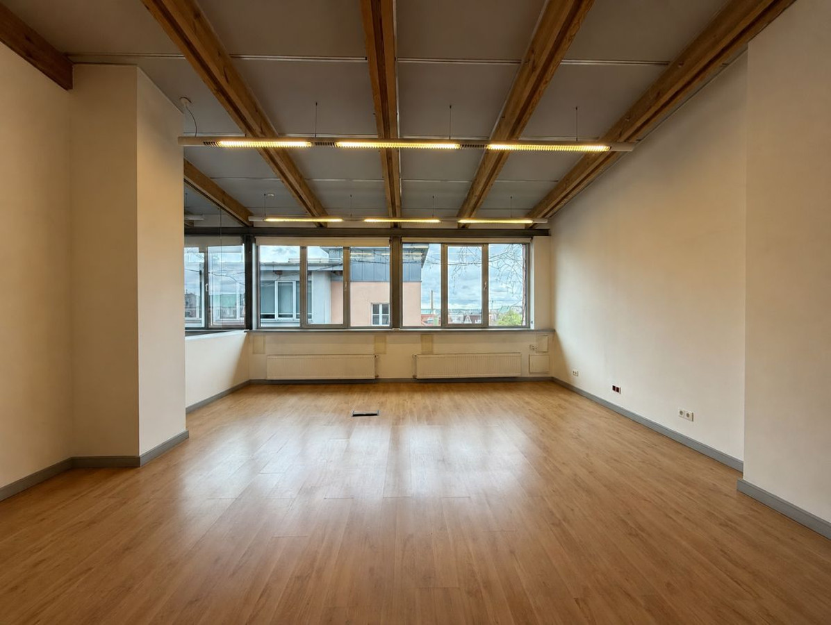 Prestiżowy lokal biurowy 150 m² w sercu Poznania - Widok 2