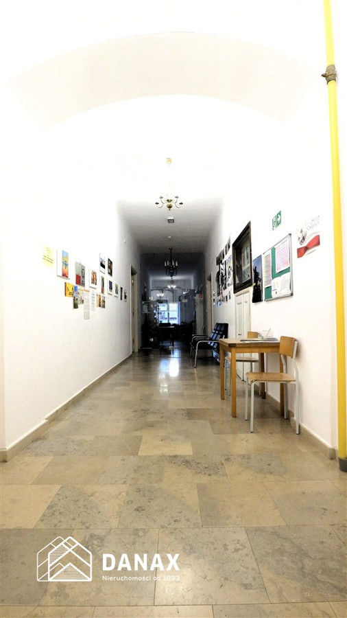 Lokal biurowo - usługowy w Centrum 200 m² - 2000 m² - Więcej