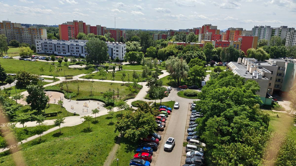 Apartment in Wrocław, Osiedle Kosmonautów, Fabryczna - Widok 2