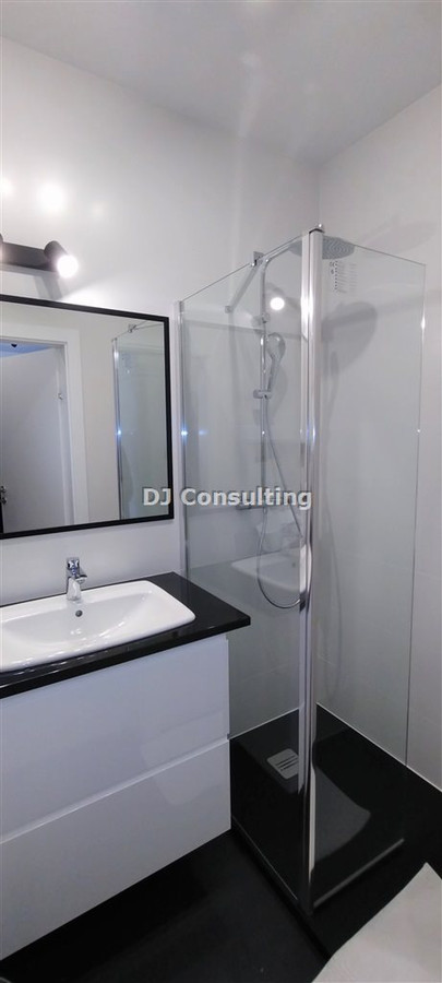 Apartment in Warszawa, Śródmieście - Widok 5