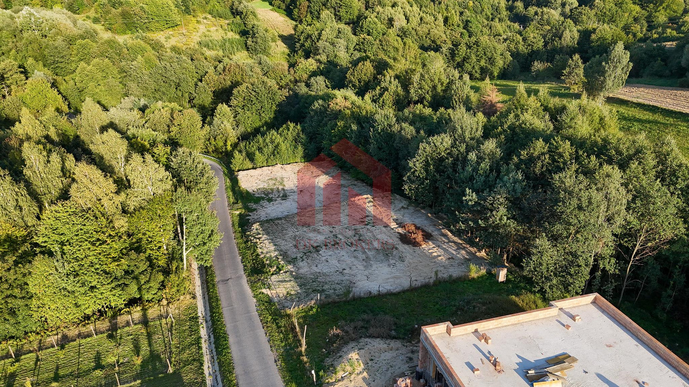 Górzyste działki idealne pod domek rekreacyjny,las - Widok 4