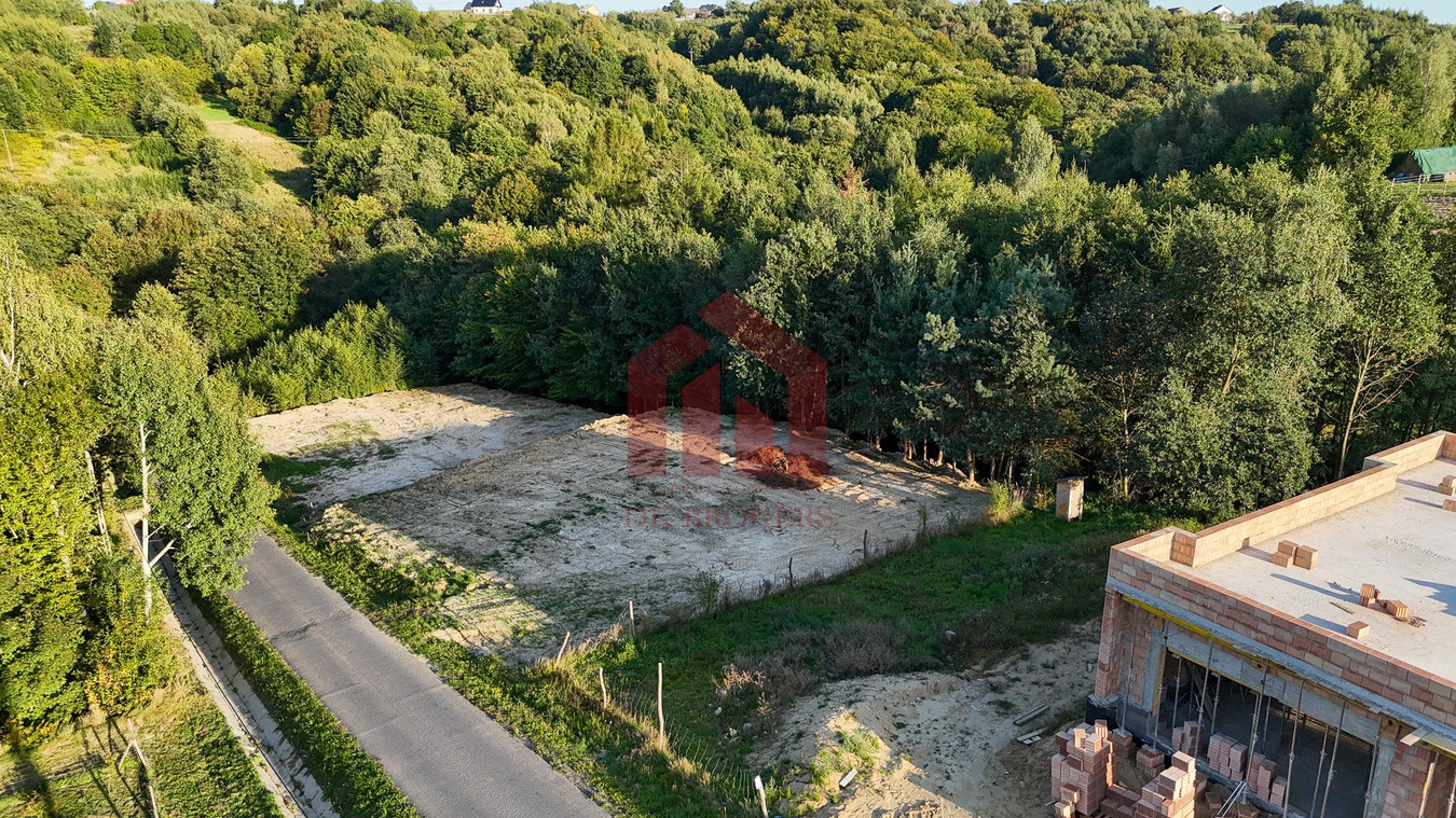 Górzyste działki idealne pod domek rekreacyjny,las - Widok 2